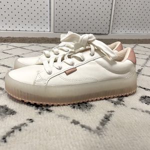 Zara | Girls | White/Pale Pink Sneakers | size 32 | 1 US